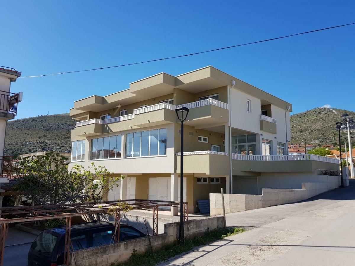 Apartmani Marella Seget Donji Exterior photo