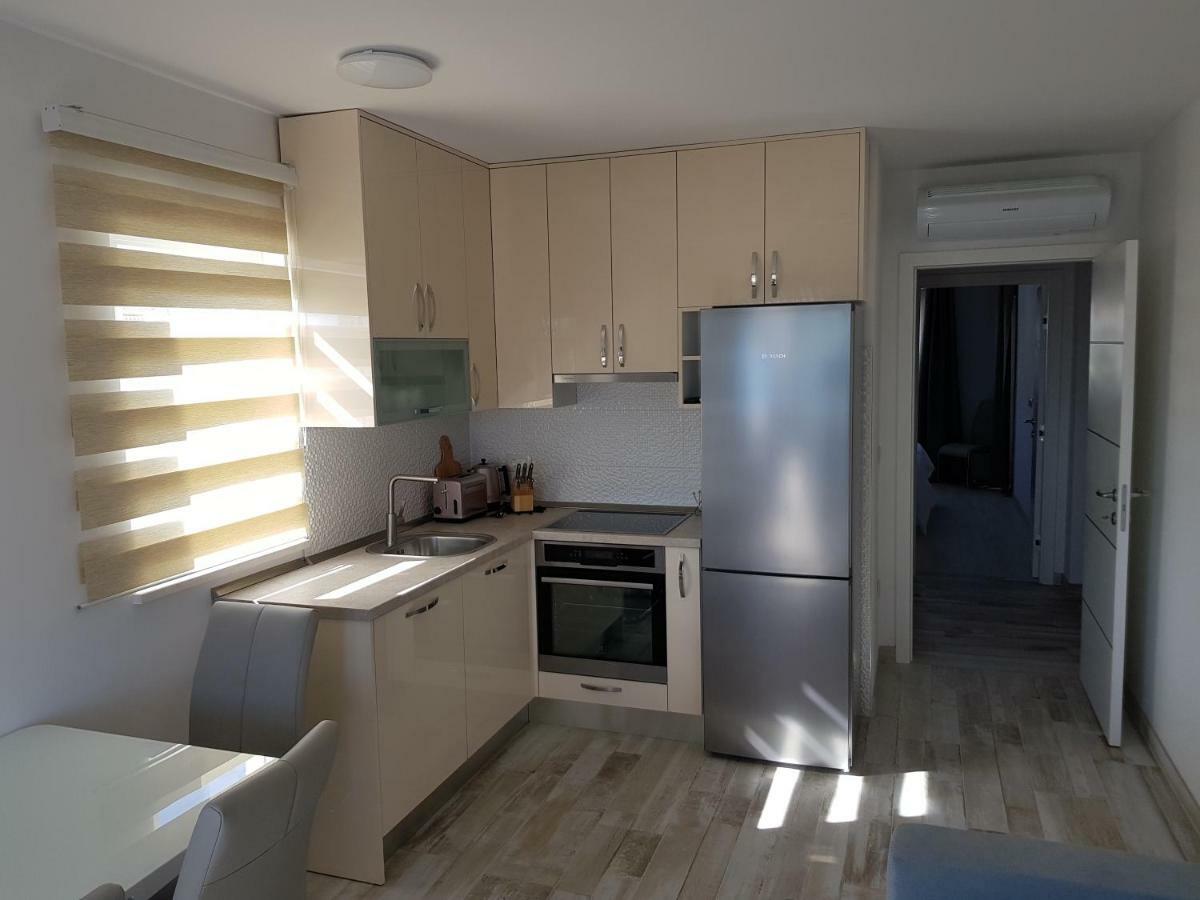 Apartmani Marella Seget Donji Exterior photo